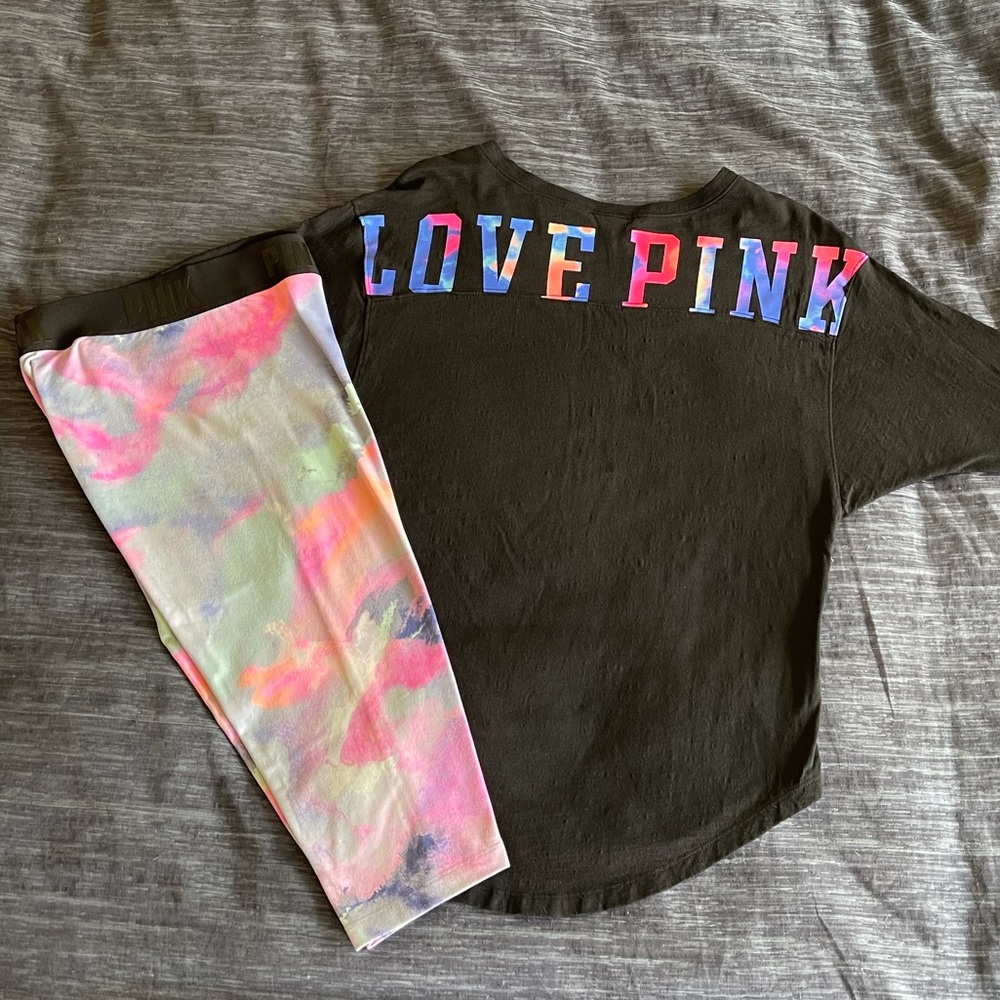 VS PINK S watercolor matching set